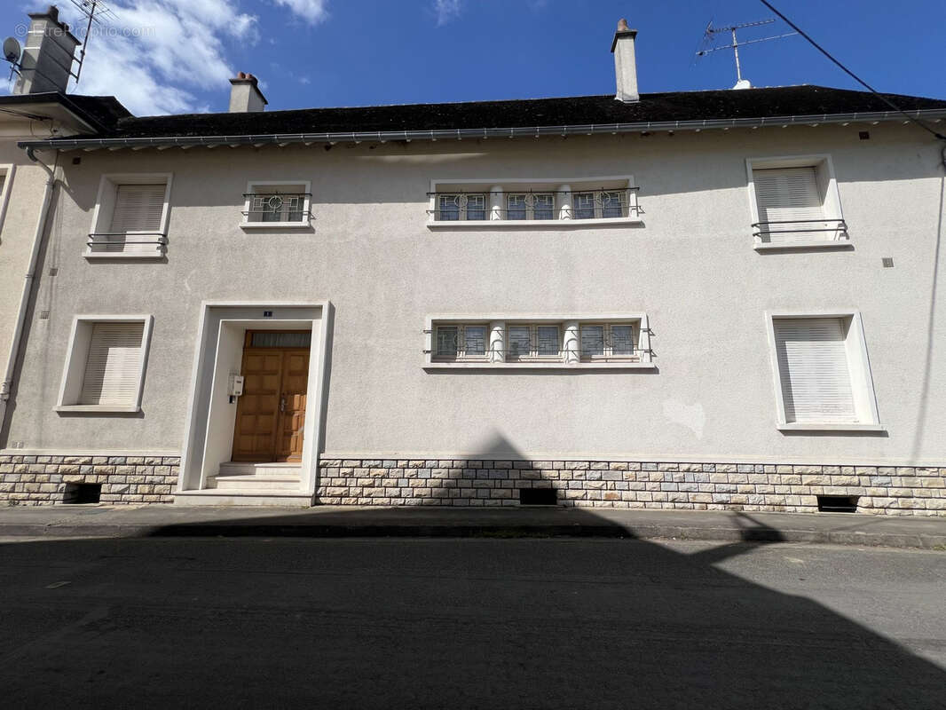 Maison à CHATEAUMEILLANT