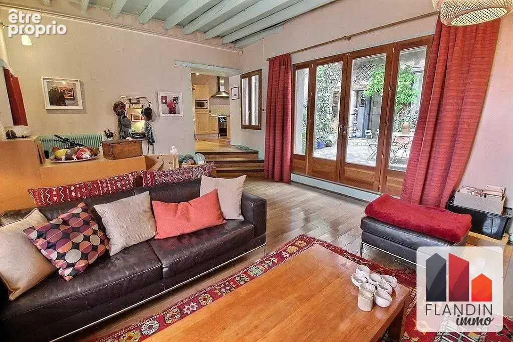 Maison 8 pièces 232 m² à vendre à Grigny (69520) - photo 3