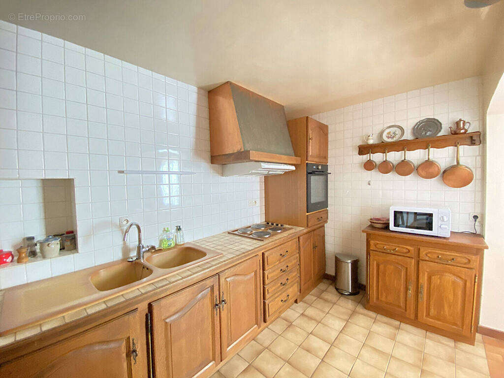 Maison à SAINT-DOULCHARD