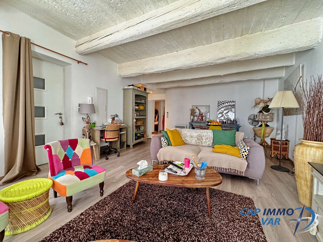 Appartement à LE BEAUSSET