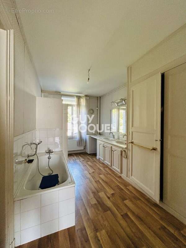 Maison 220 m² à Amiens  - photo 5
