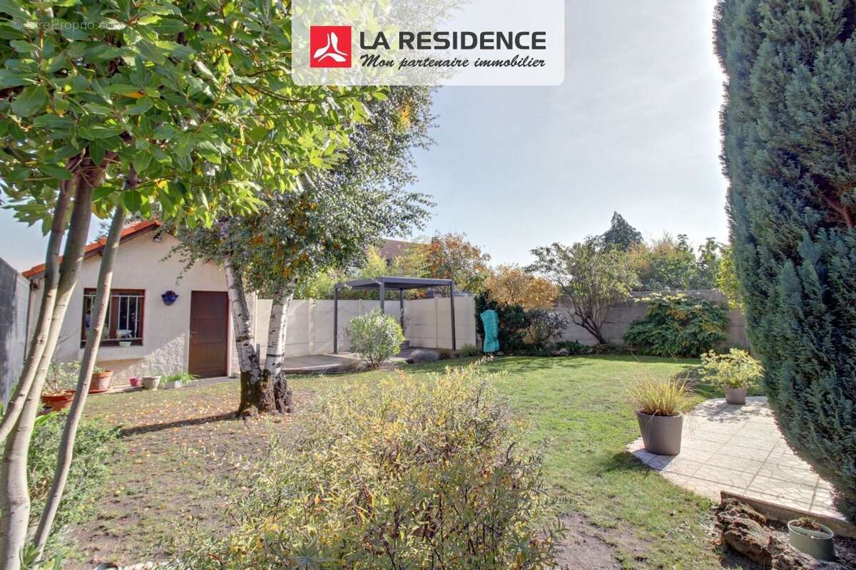 Maison à CONFLANS-SAINTE-HONORINE