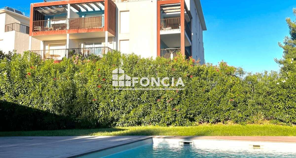 Appartement à MARSEILLE-9E