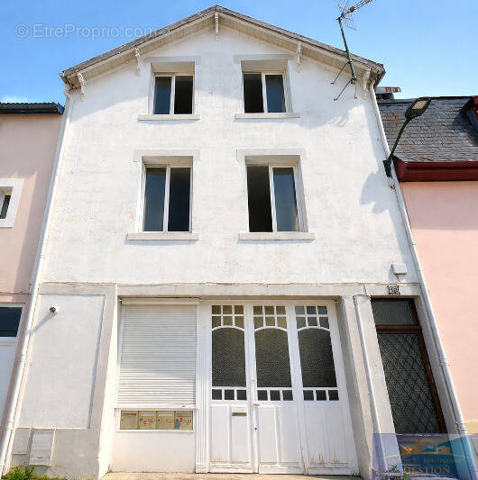 Appartement à LOURDES