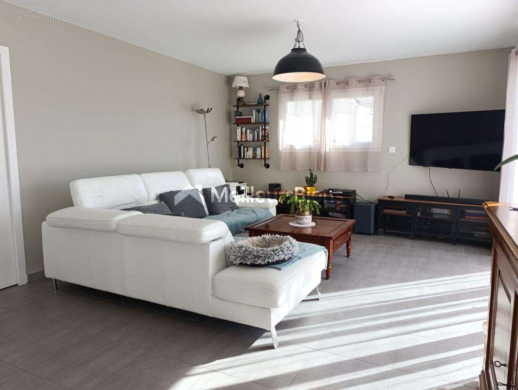 Maison à LA GACILLY