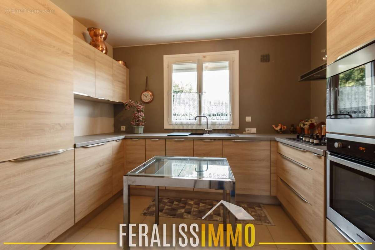 Maison à COURDIMANCHE