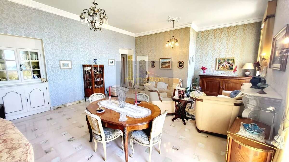 Appartement à MENTON