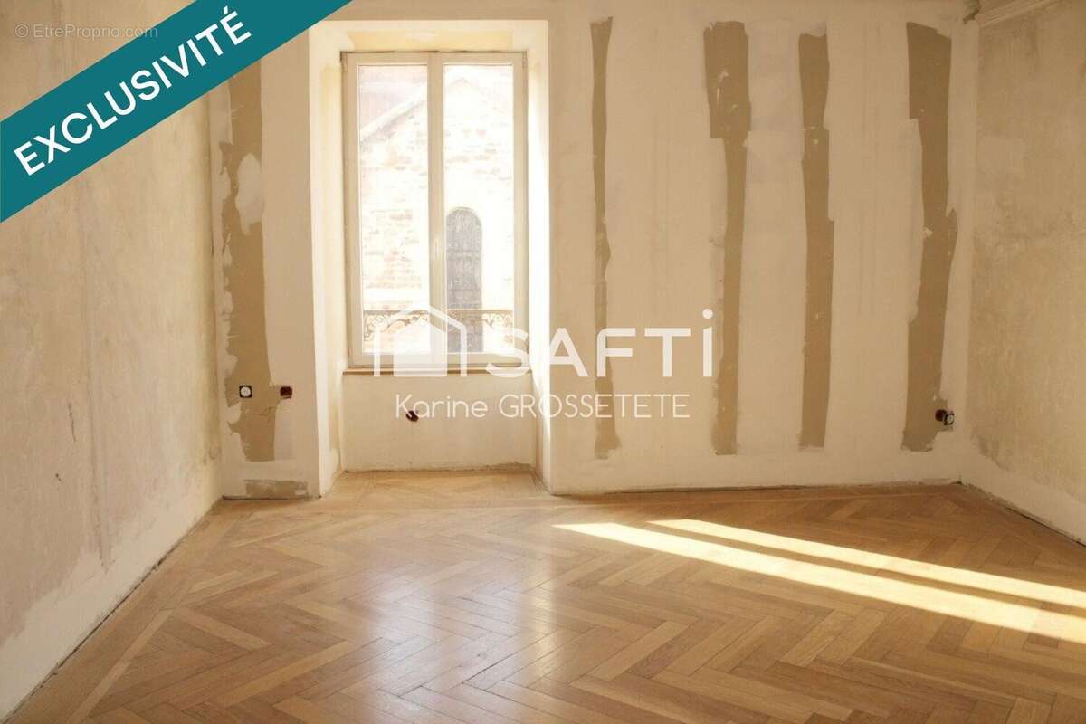 Maison 96 m² à Savigny-En-Terre-Plaine  - photo 5