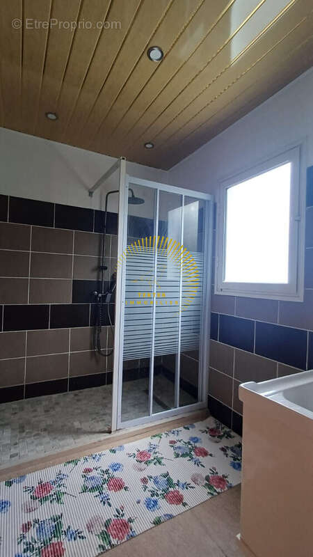 Maison à PETITE-ILE