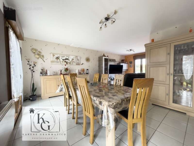 Maison à TUCQUEGNIEUX