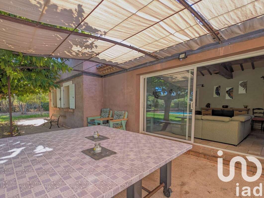 Photo 6 - Maison à CUERS