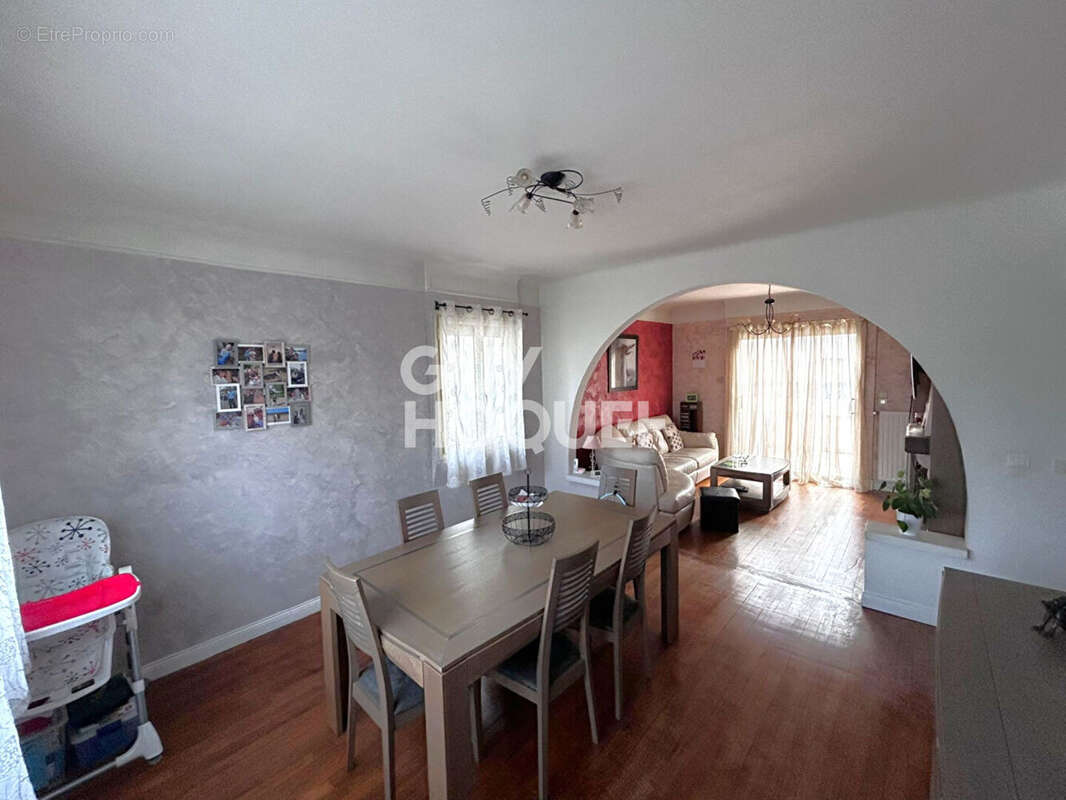 Maison à CHEVILLY-LARUE