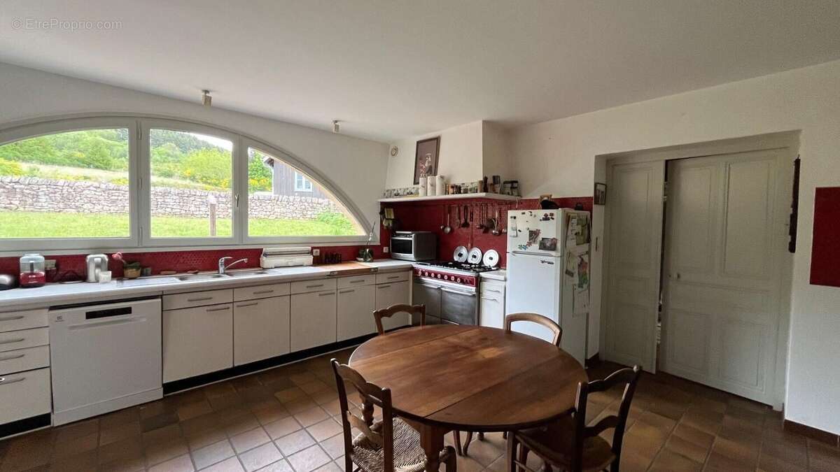 Photo 3 - Maison à CHAROLLES