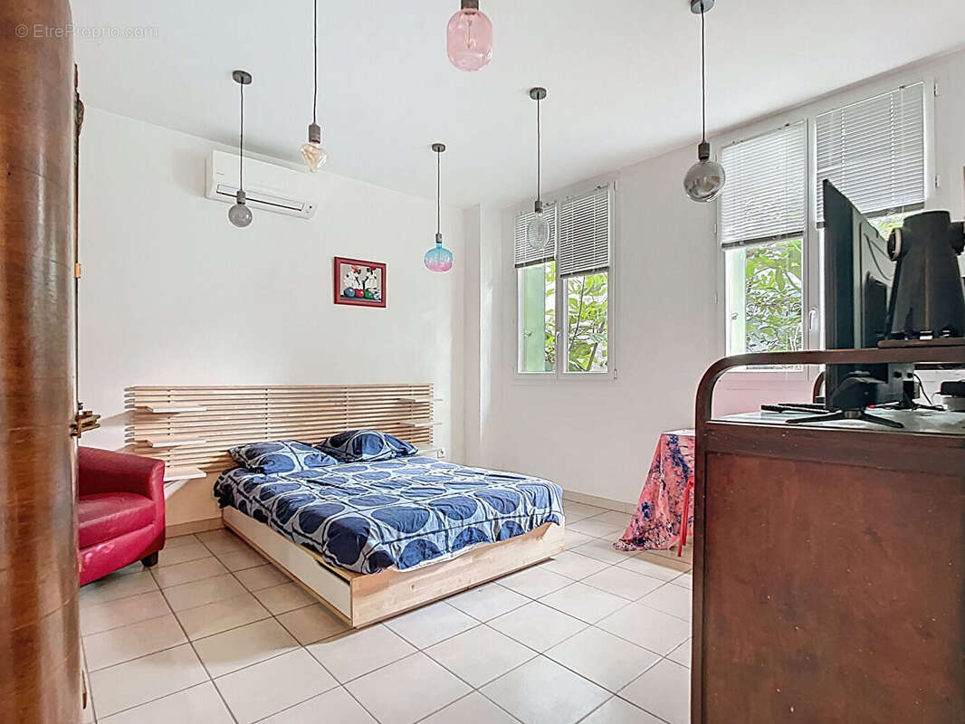 Appartement à MARSEILLE-14E