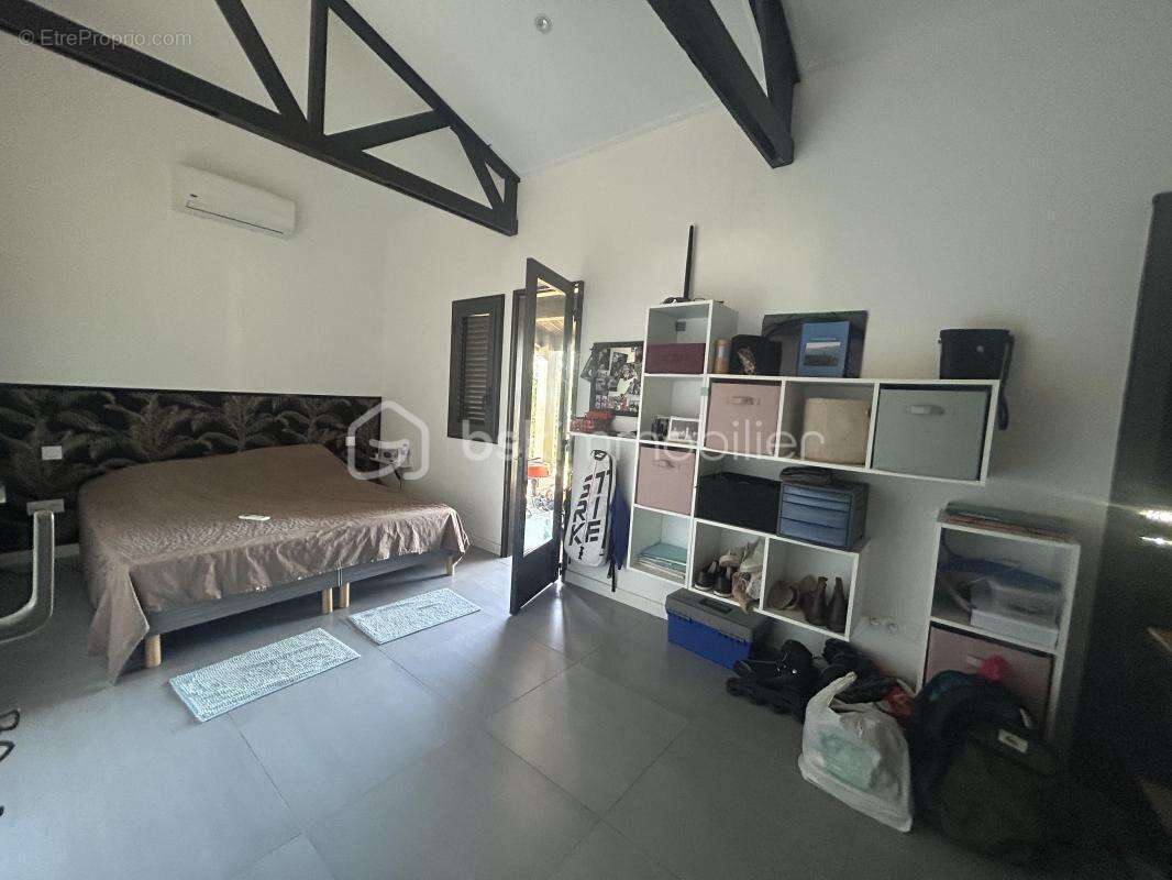 Maison à SAINT-DENIS