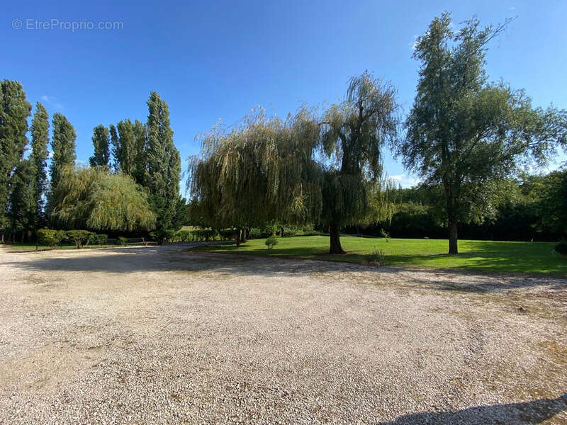 Maison à CHATENOY-LE-ROYAL
