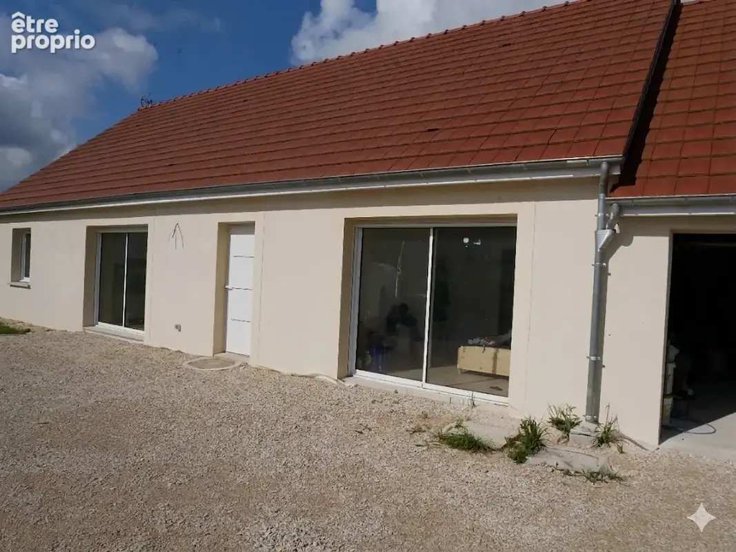 Maison 4 pièces 127 m² à vendre à Montcresson (45700) - photo 2