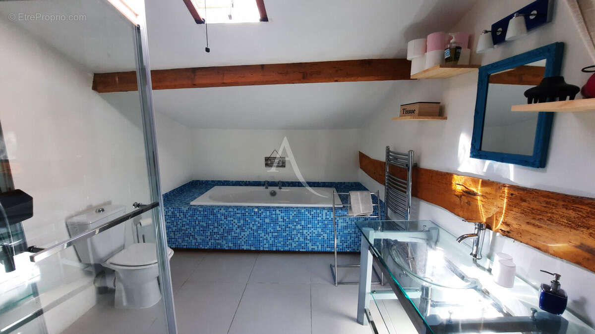 Maison à SAINT-FORT-SUR-GIRONDE