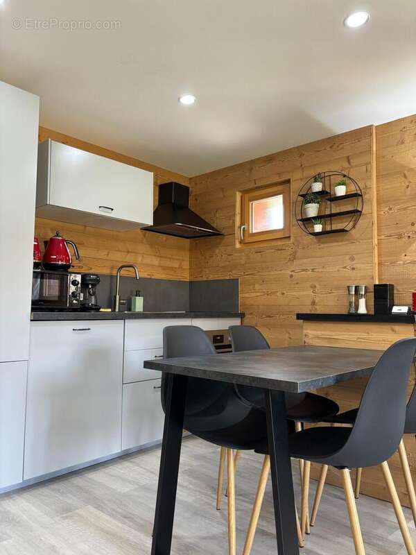 Maison 130 m² à Rochesson  - photo 4