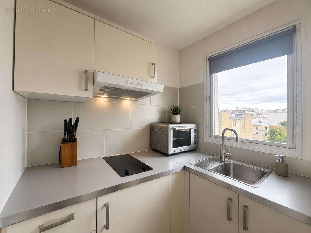 Appartement à PARIS-10E