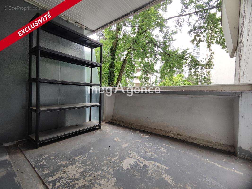 Grand T2 lumineux avec extérieur (terrasse et balcon) – Proche  Charpennes / tête d'or - photo 7