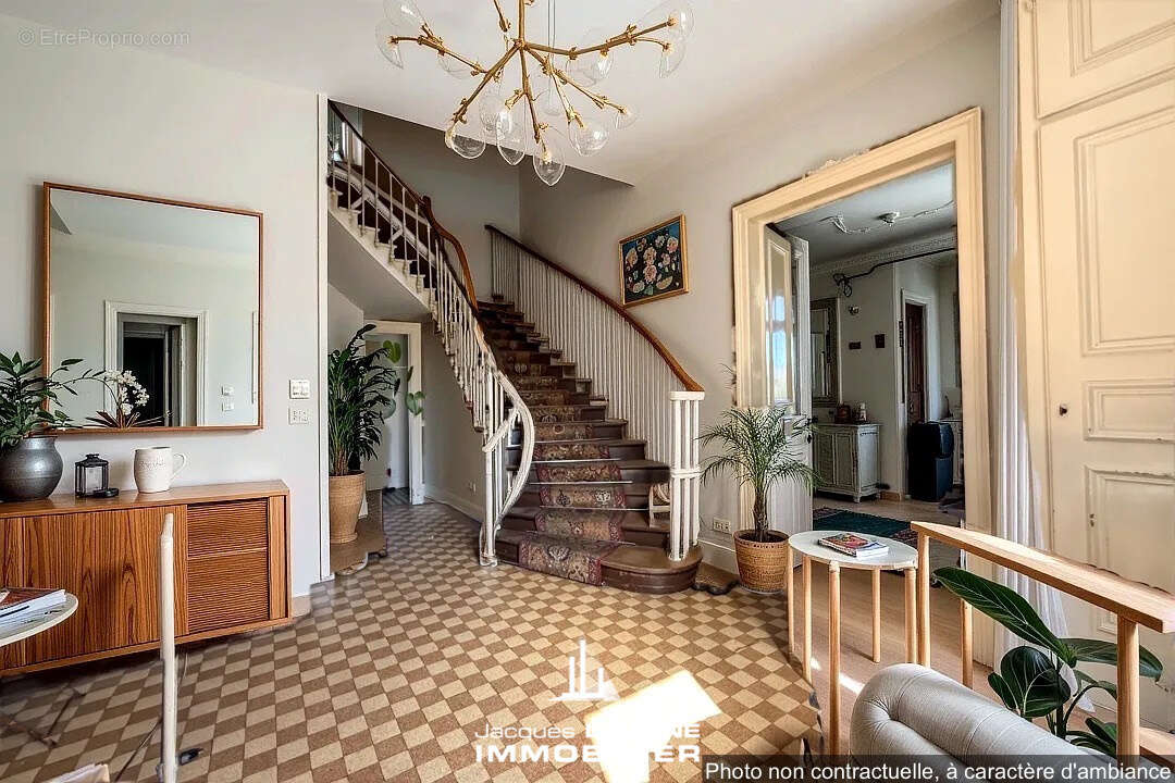 Maison à PAGNY-SUR-MOSELLE