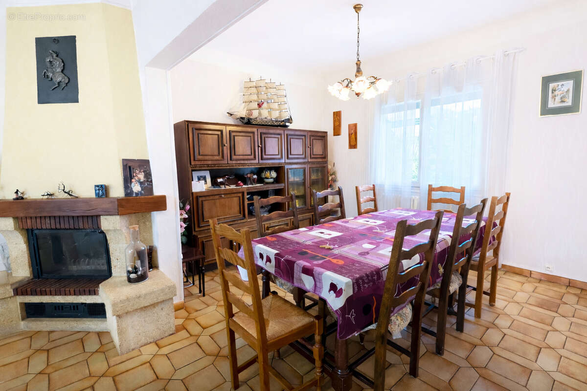 Maison à NEUILLY-PLAISANCE