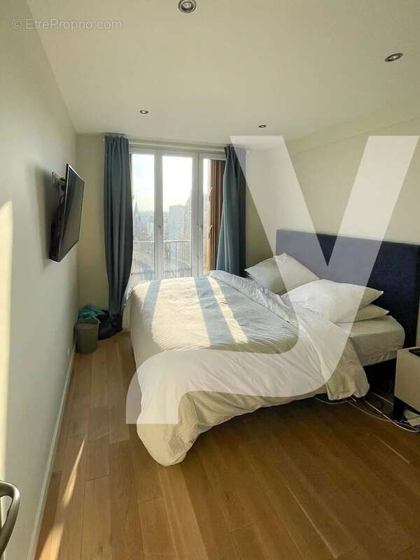 Appartement à PARIS-20E