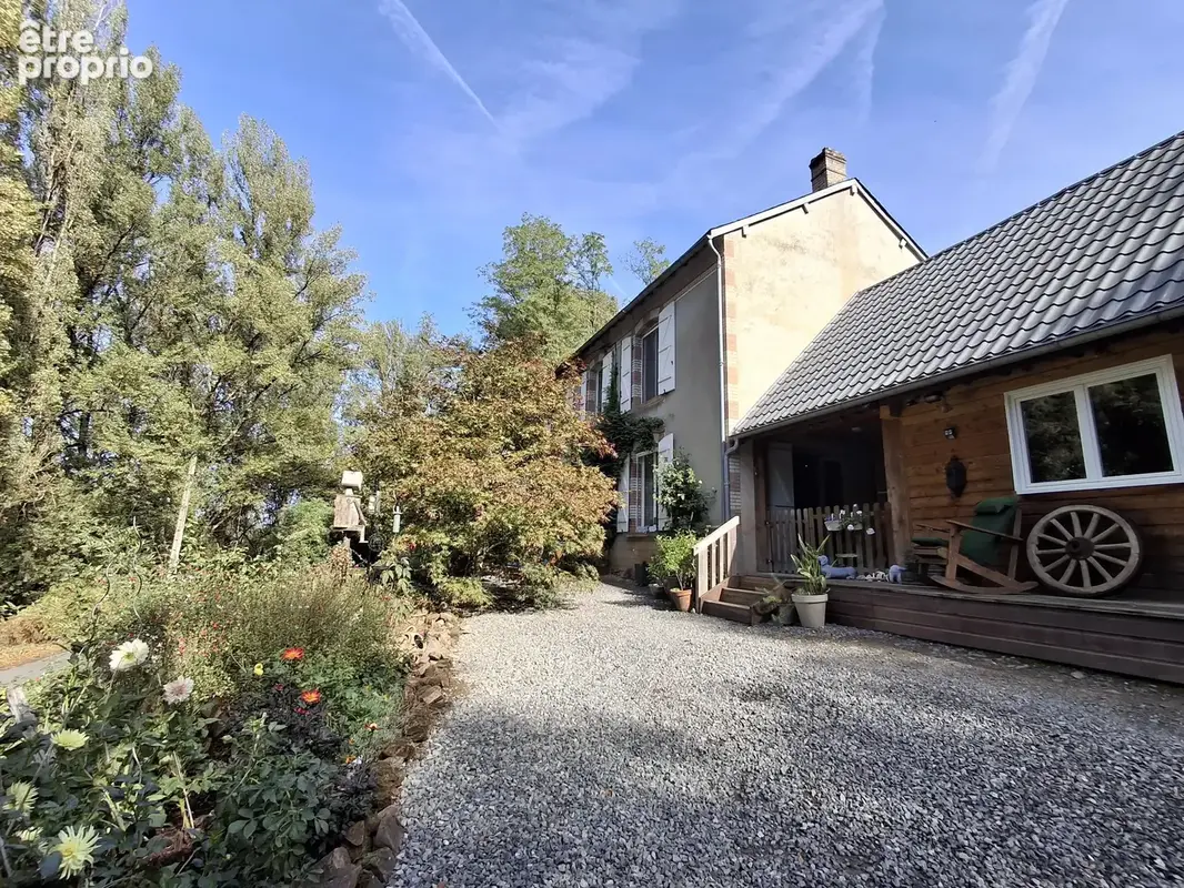 Photo Maison à Bussiere-Poitevine au prix de 315 650€