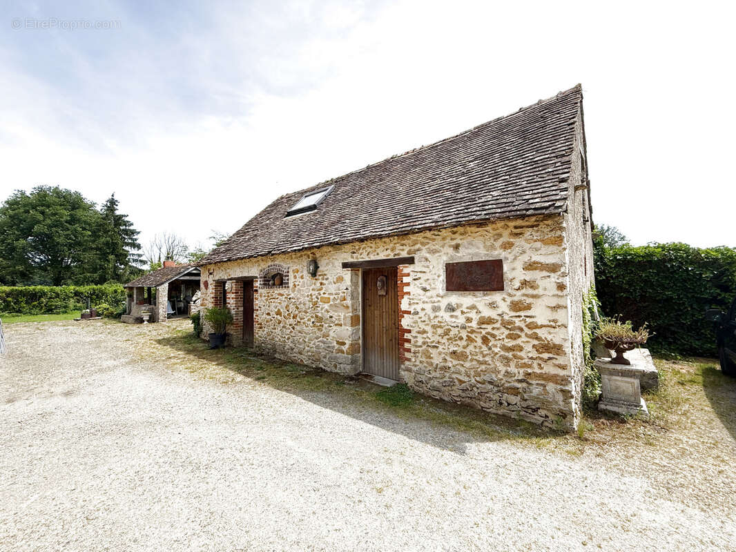 Maison à PARIGNE-L&#039;EVEQUE