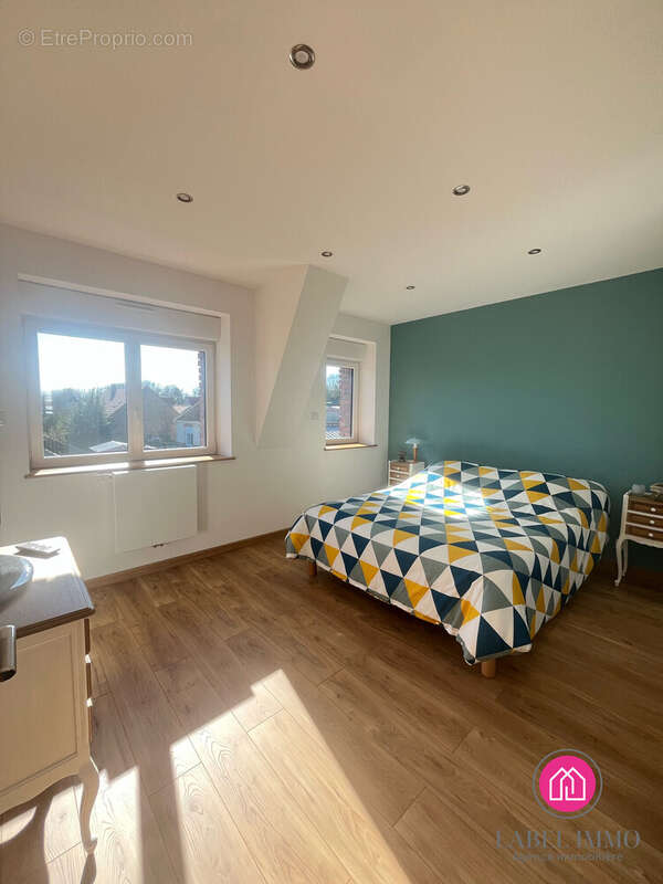 Maison 230 m² à Banteux  - photo 9