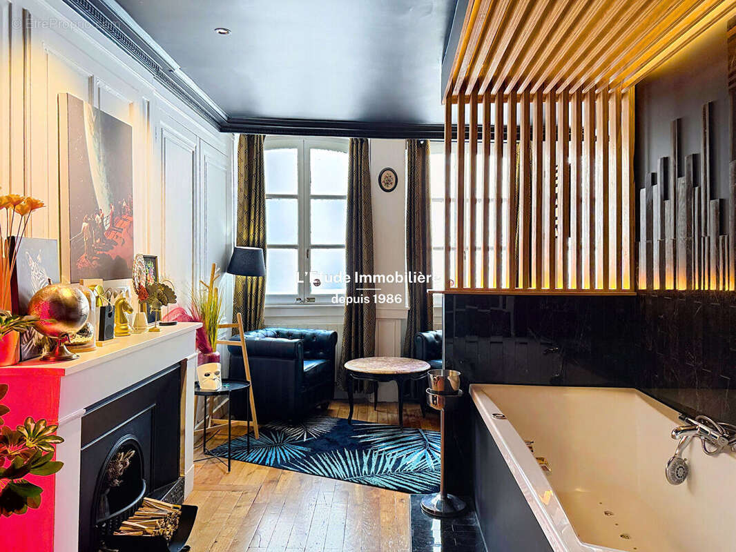 Appartement à LYON-1E