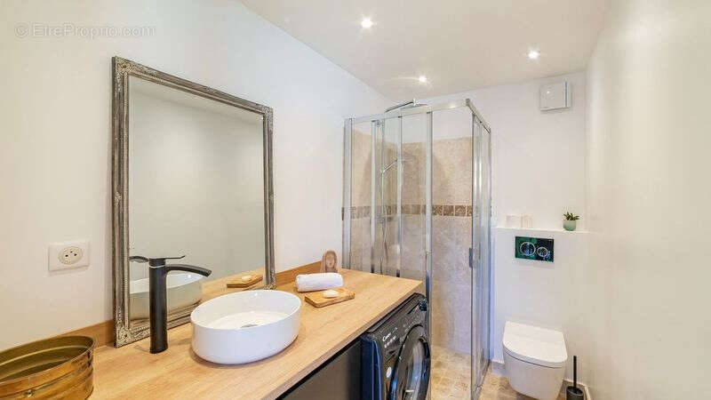 Appartement à LA GAUDE