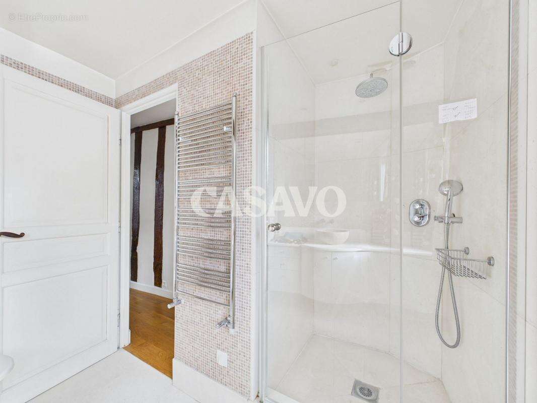 Appartement à PARIS-5E