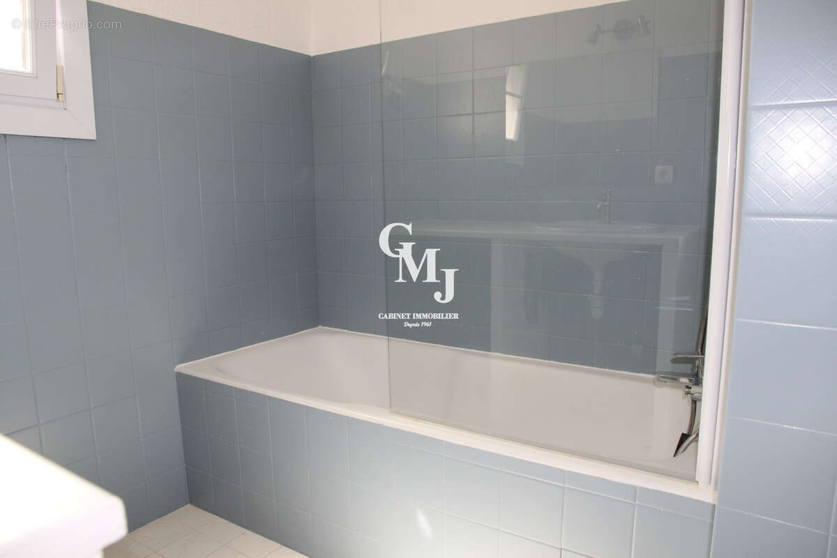 Appartement à SAINT-RAPHAEL