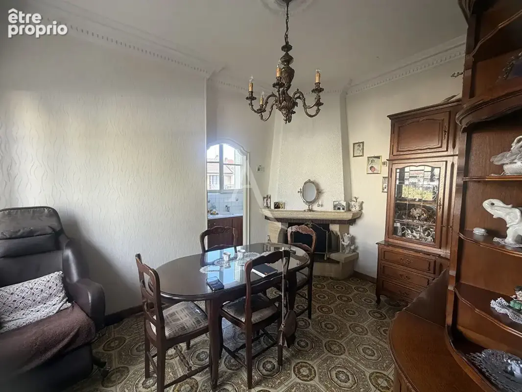 Maison Familiale La Courneuve 5 pièce(s) 150.15 m2 - photo 8