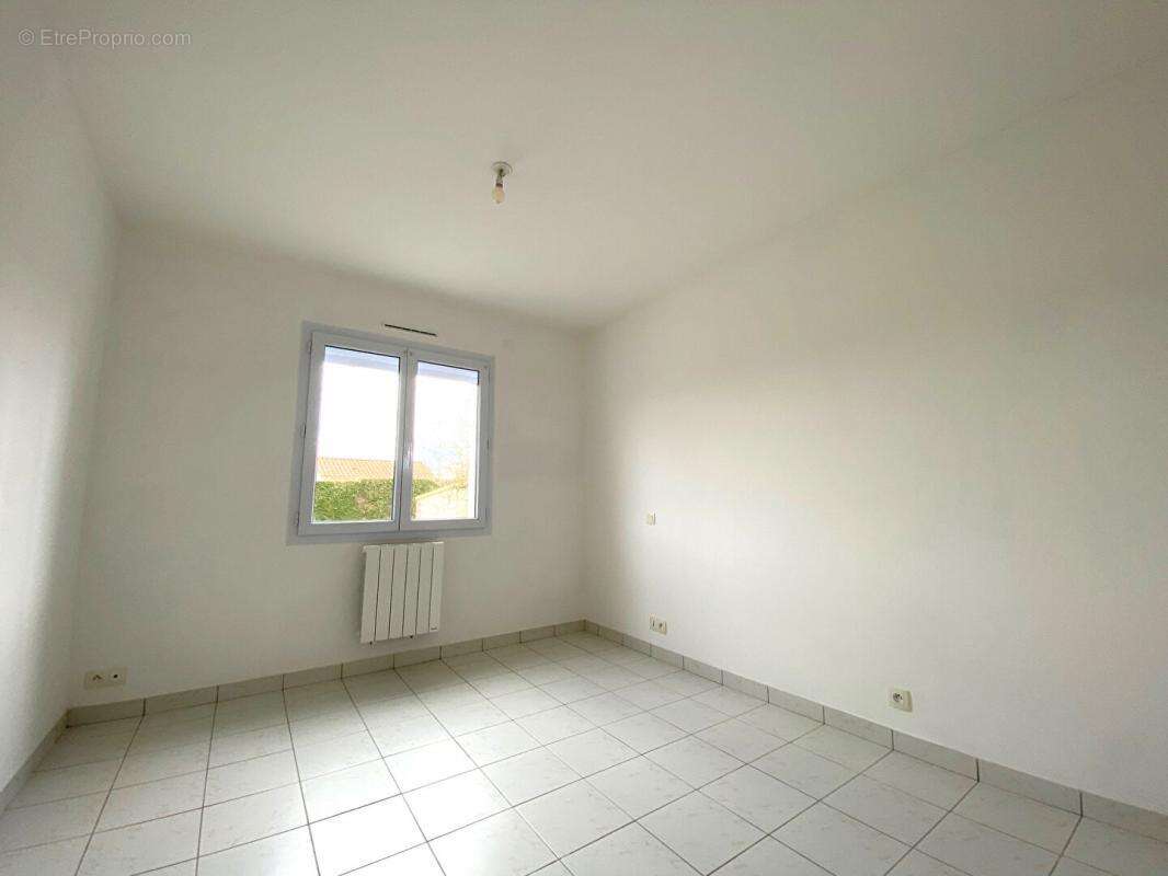 Maison à SAINTE-PAZANNE