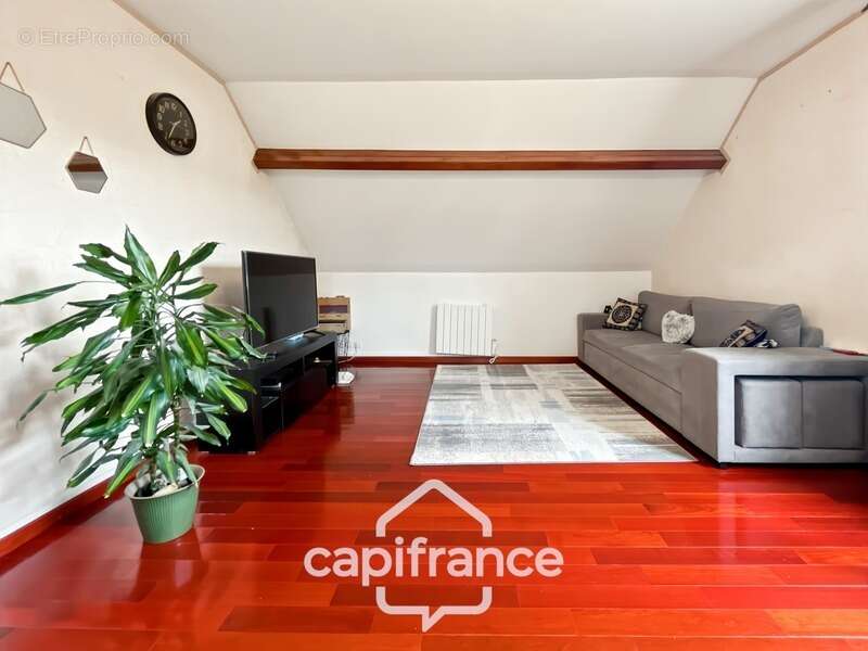 Appartement à VELIZY-VILLACOUBLAY