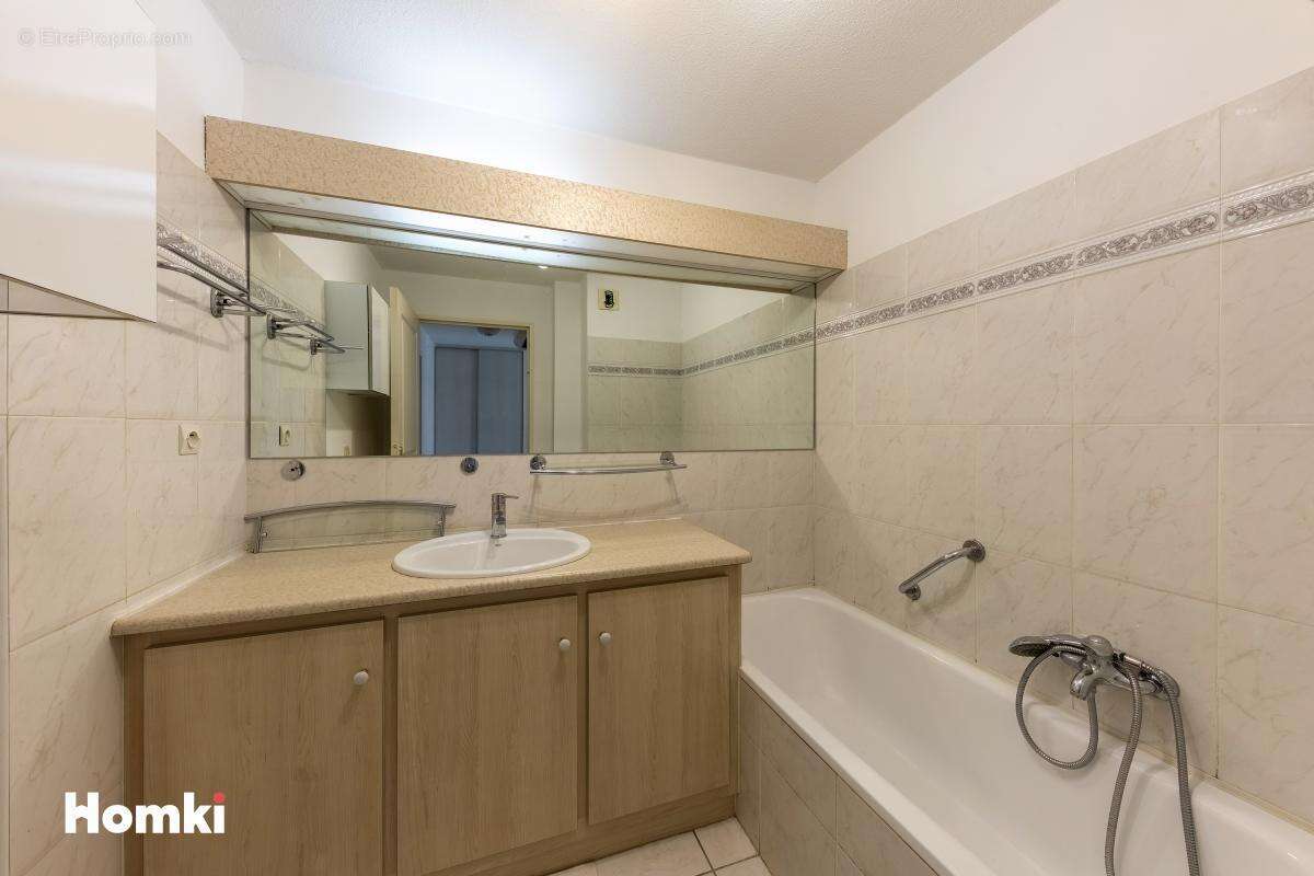 Appartement à SAINT-RAPHAEL