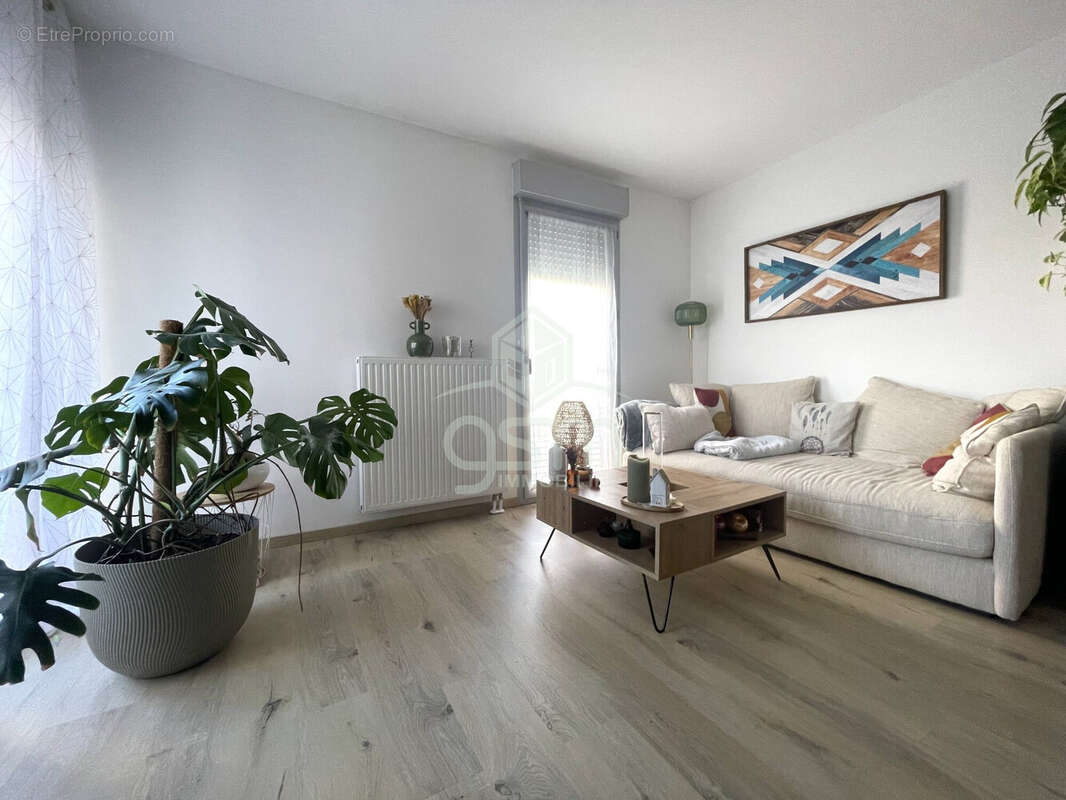 Appartement à CHAMBRAY-LES-TOURS