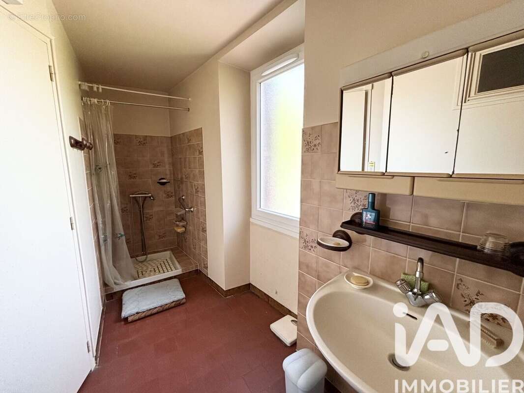 Maison 77 m² à Thenay  - photo 8