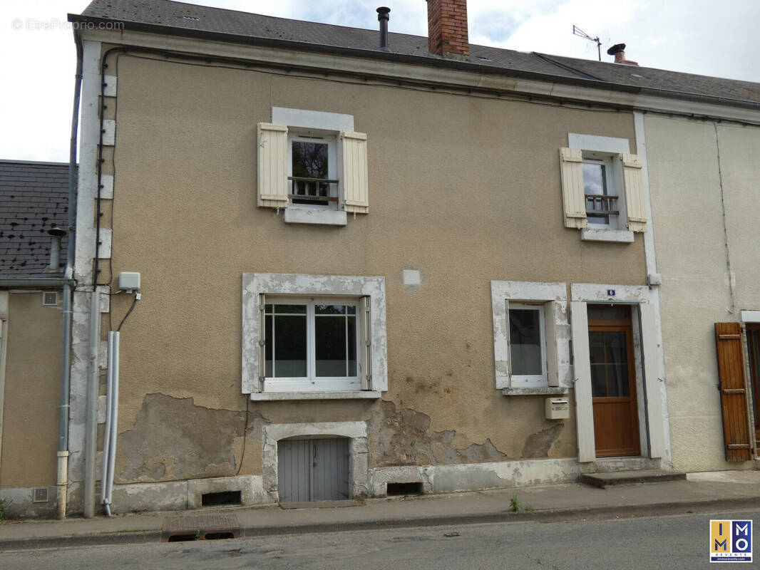 Maison à SAINTE-SOLANGE