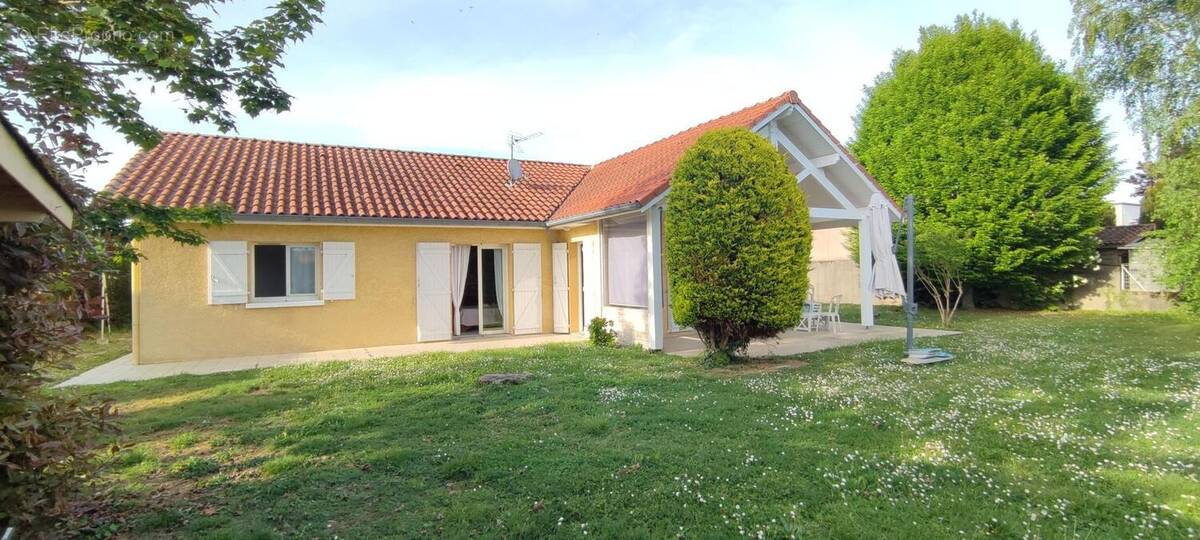 Maison à BERNAC-DEBAT