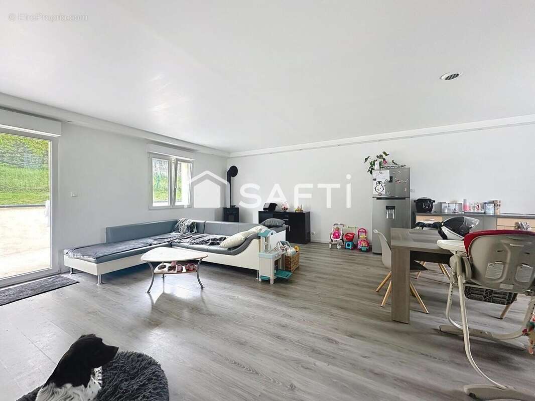 Photo 2 - Maison à TRONDES