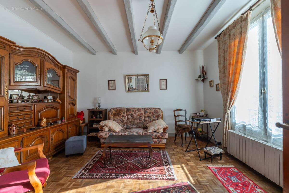 Maison à COLOMBES