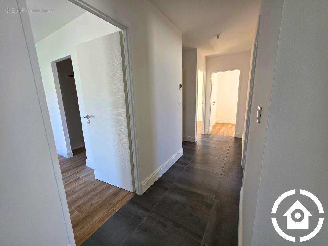 Maison neuve de plain-pied - Confort et modernité à deux pas - photo 12