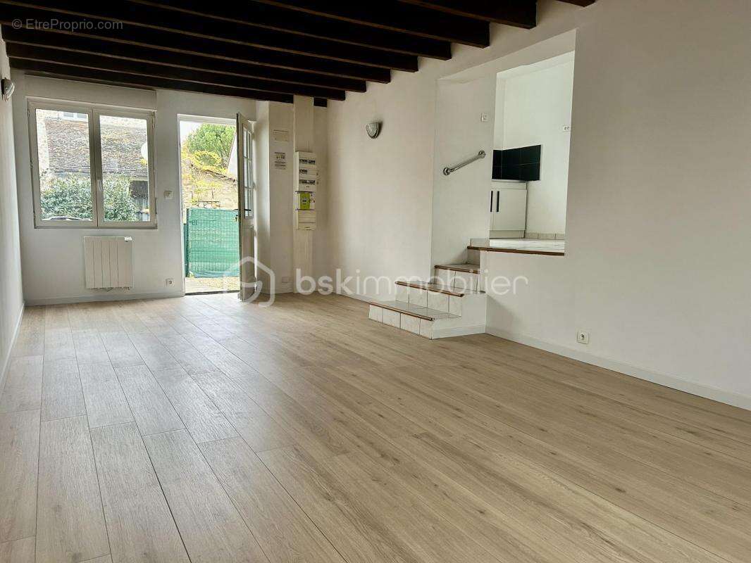 Maison à MORET-SUR-LOING