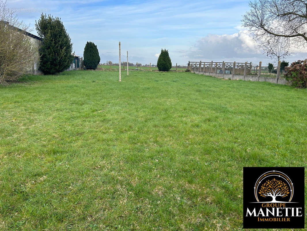 Terrain à VITRY-EN-ARTOIS