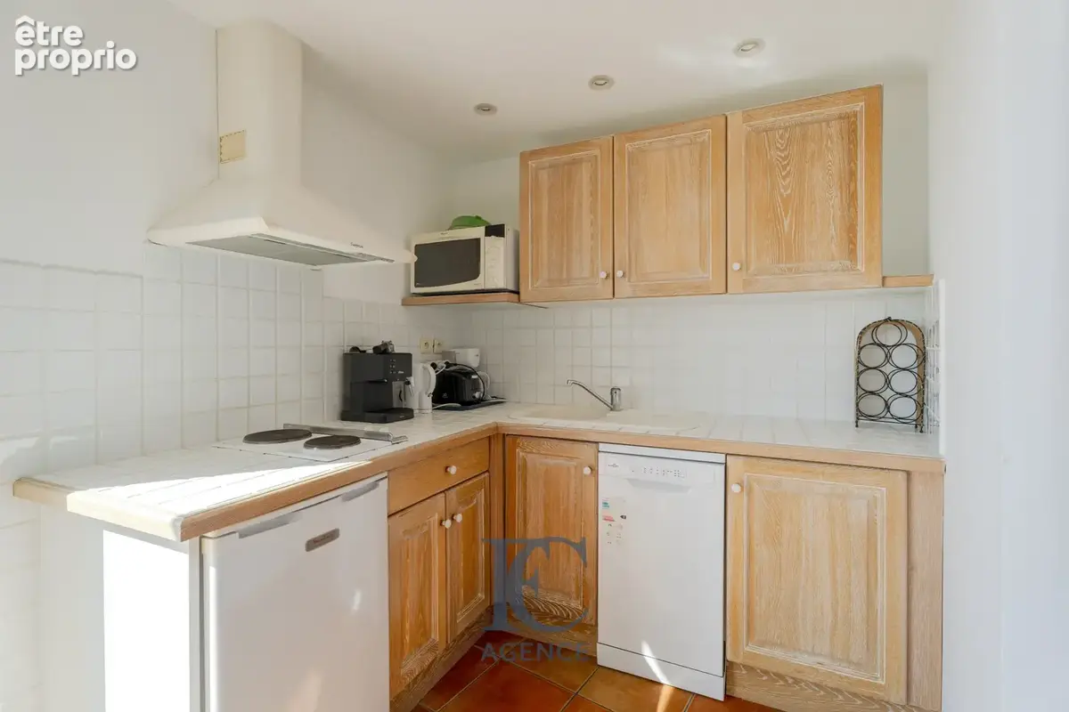 Appartement T2 de 50 m2 avec vue mer au Golf de Frégate - photo 3