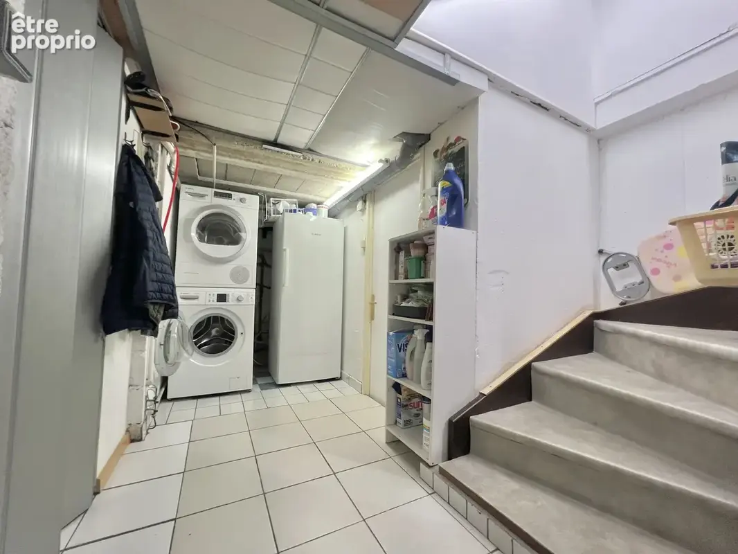 Charmante maison mitoyenne de 4 pièces avec garage et terrasse - Mions - photo 14